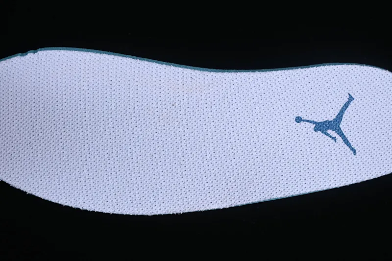 All categories Air Jordan Jordan series basketball shoes Air Jordan 1 Low Air Jordan 1 Low AJ1 Joe 1 retro white and blue low-top cultural and leisure sports sneakers FN5214-141